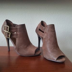 Chinese Laundry Brown Peep Toe Booties